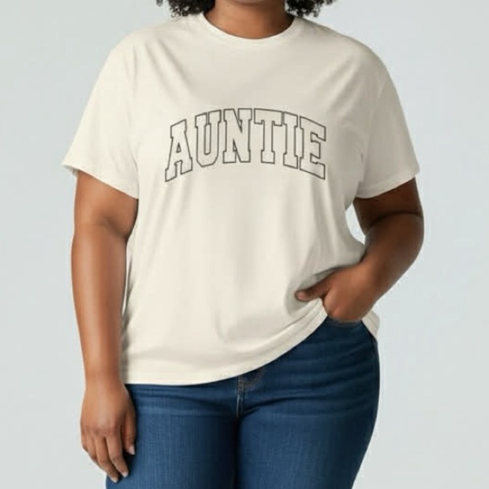 Women’s Size XL Cream 'Auntie' Tee